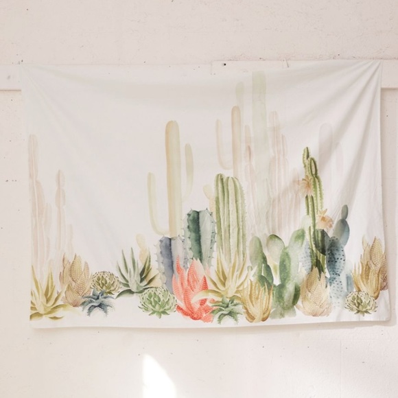 UO cactus landscape tapestry - Picture 2 of 4